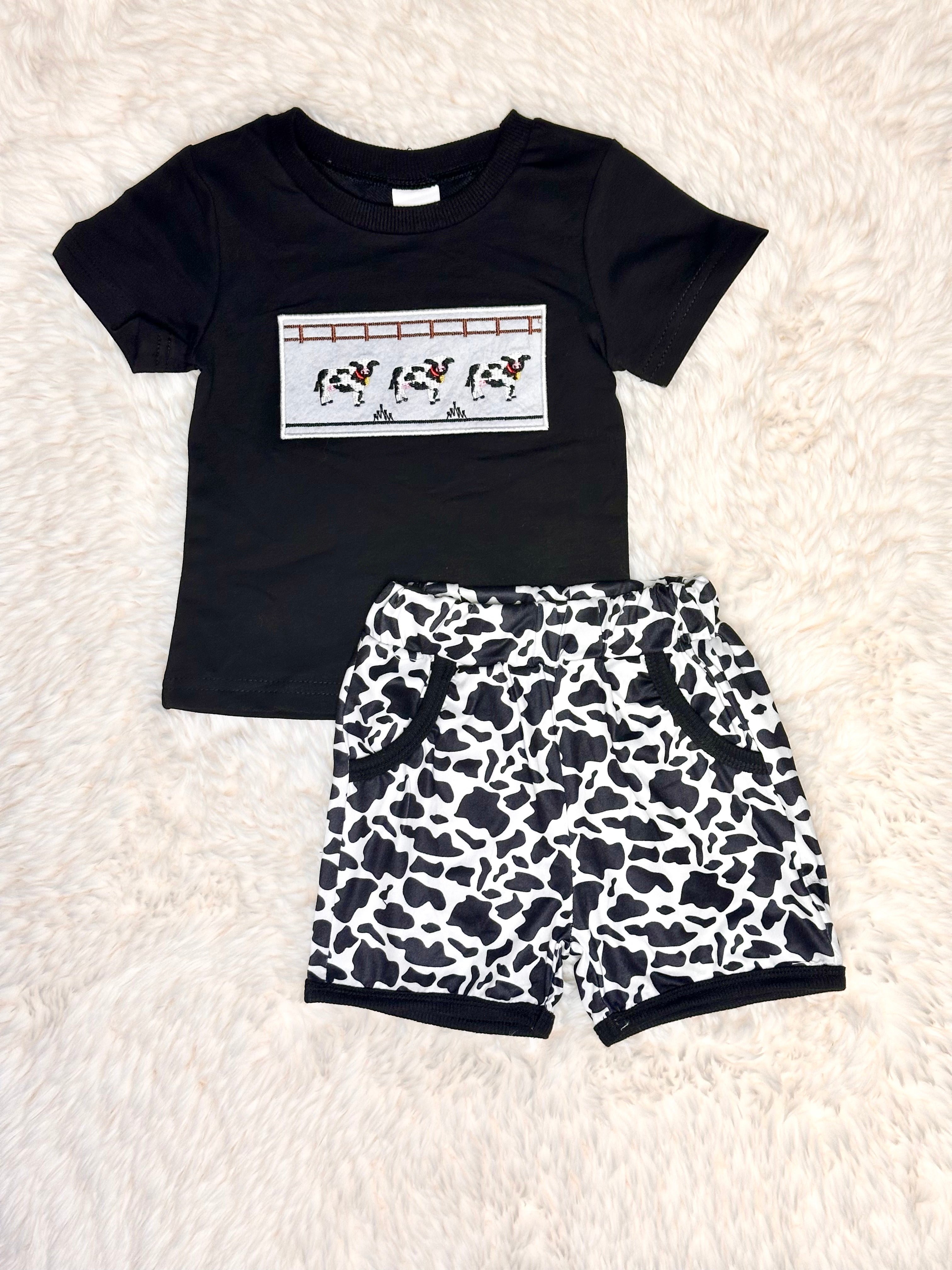 Embroidered Cow Set
